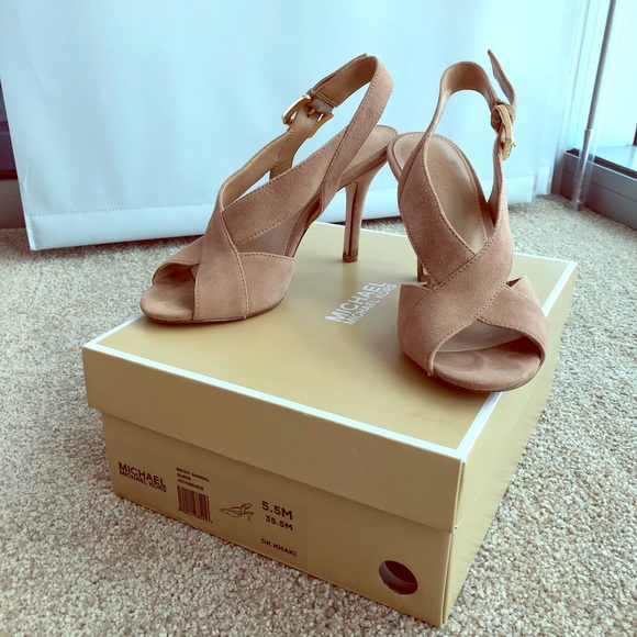 MICHAEL Michael Kors Shoes - Michael Kors khaki Becky sandal